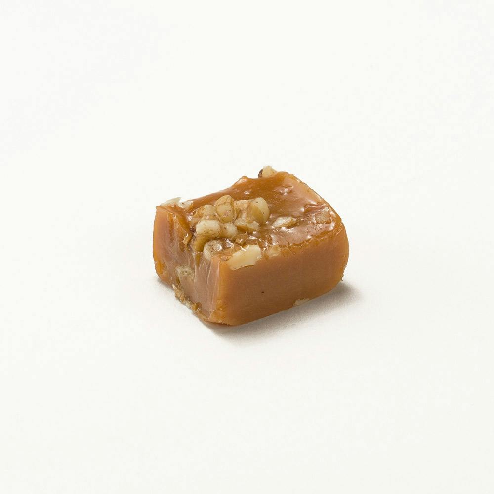 Image du produit Caramel - noix du Périgord qui peut être conditionné dans le packaging Coffret Elégance